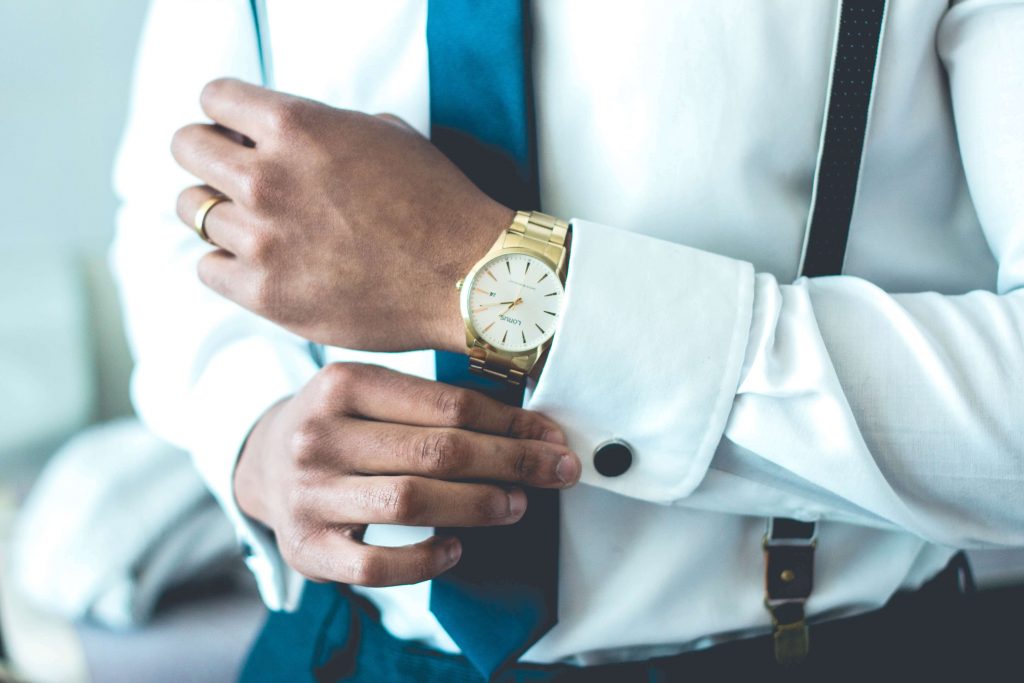  Men's Suit Etiquette - the shirt